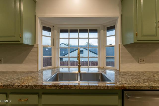 1412 Norton Avenue, Glendale CA: https://media.crmls.org/mediaz/c1e7f05c-0d51-451d-9a0a-22c5d7fac8a3.jpg