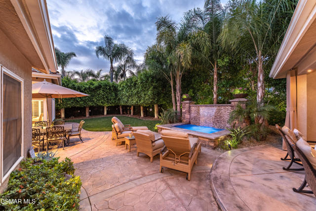 48 Golden Glen Drive, Simi Valley CA: https://media.crmls.org/mediaz/c1e88a3b-fdff-49f9-8b39-ab64fbb5ec9c.jpg