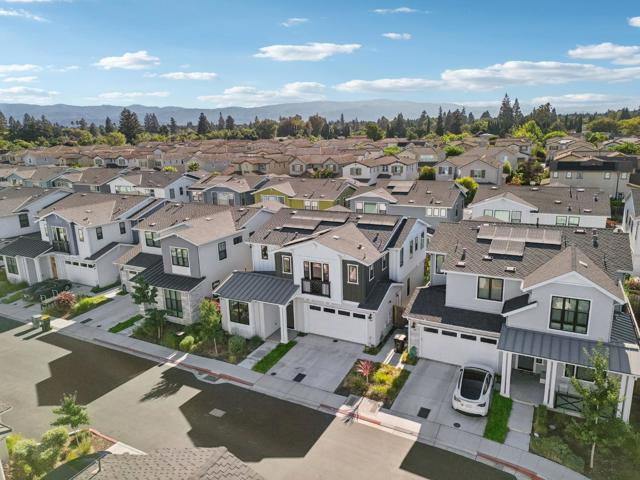 709 Vinemaple Terrace, Sunnyvale CA: https://media.crmls.org/mediaz/c1e8d35f-df18-45e3-a050-18df0e6ad1b5.jpg
