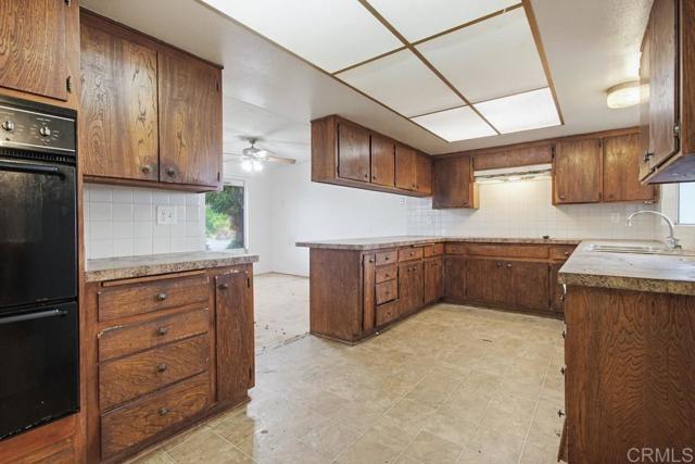 Detail Gallery Image 19 of 74 For 3655 Lupine Ln, Fallbrook,  CA 92028 - 3 Beds | 2 Baths