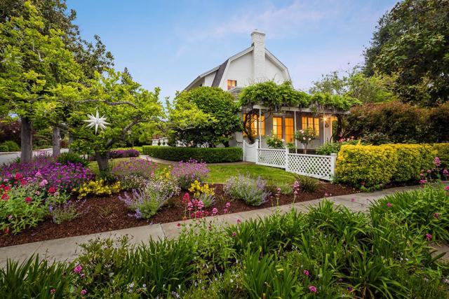 1404 Bryant Street, Palo Alto CA: https://media.crmls.org/mediaz/c1e8edfe-dc6e-44d8-adfc-01640b39f414.jpg