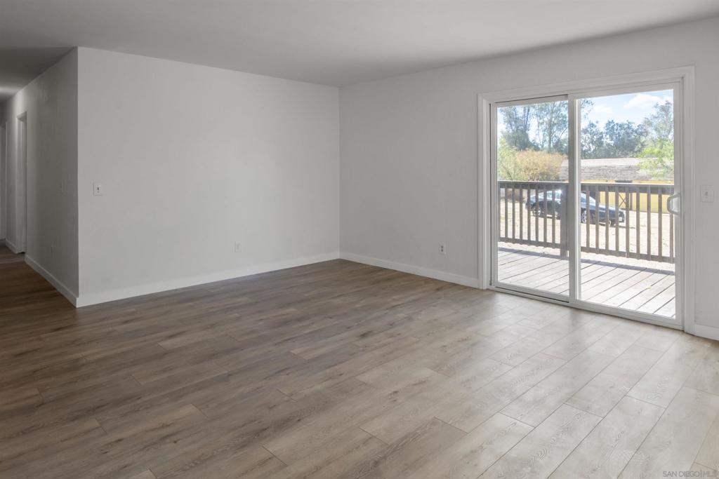 MLS #250040937SD image #7