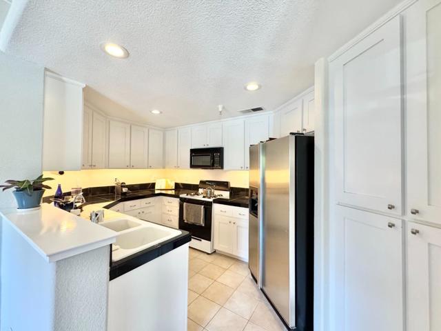 504 Tower Hill Avenue, San Jose CA: https://media.crmls.org/mediaz/c1ea6249-95e1-4aed-999e-12a953c33cf3.jpg