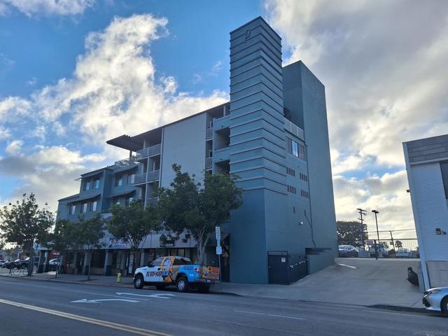 2828 University Avenue, San Diego, California 92104, ,Commercial Sale,For Sale,University Avenue,250020249SD