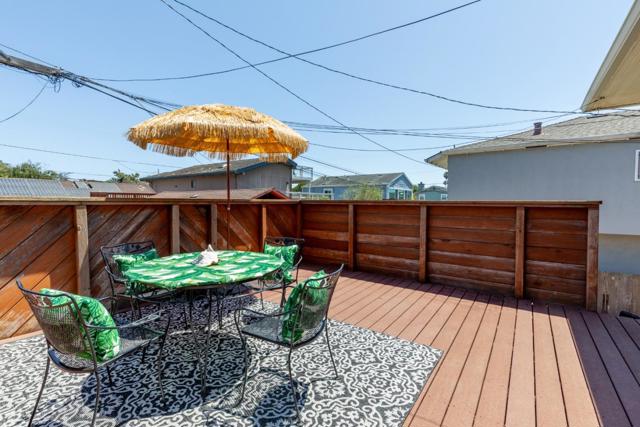 21130 E Cliff Drive, Santa Cruz CA: https://media.crmls.org/mediaz/c1ec7ee7-75bc-4dc3-bbc6-44ea1992fb0b.jpg