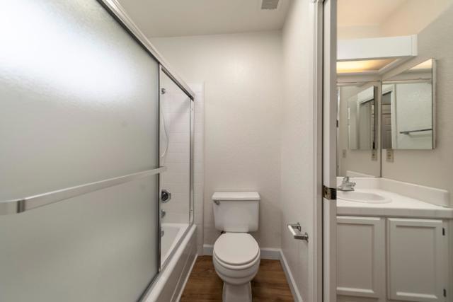 1555 Hecker Pass Road, Gilroy CA: https://media.crmls.org/mediaz/c1eea6b9-cc82-4a54-96af-1f81e4954dfa.jpg