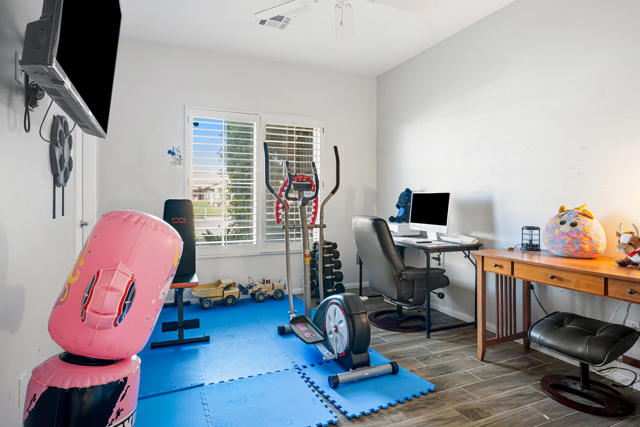 78691 Siena Court, La Quinta CA: https://media.crmls.org/mediaz/c1f01e7d-eea3-4183-8263-7e9942f5a4ca.jpg