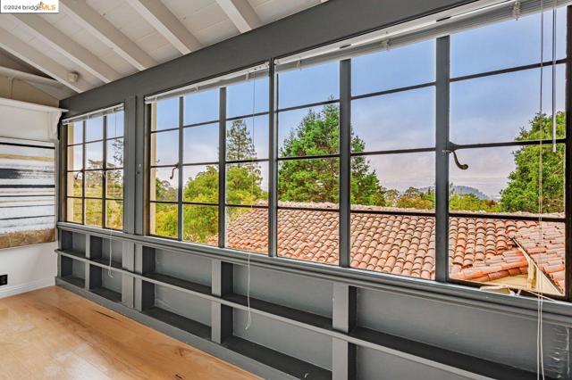 Image 33 of 60 For 44 Highgate Rd