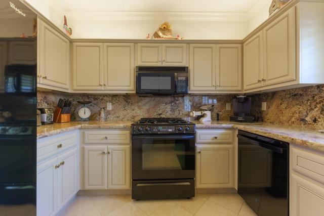 23799 Monterey-Salinas Highway, Salinas CA: https://media.crmls.org/mediaz/c1f26a40-5da6-4ba1-ab35-4c501d90c395.jpg