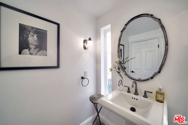 Drew Fenton | 6436 Lunita Road Malibu CA | MLS: 7320971 Drew Fenton | 6436 Lunita Road Malibu CA | MLS: 7320971