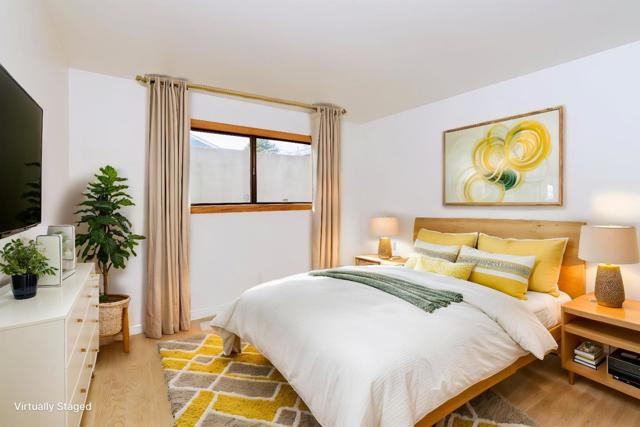 120 Alamo Avenue, Santa Cruz CA: https://media.crmls.org/mediaz/c1f403c3-8d1f-4fe2-a5fc-76842cc8a062.jpg