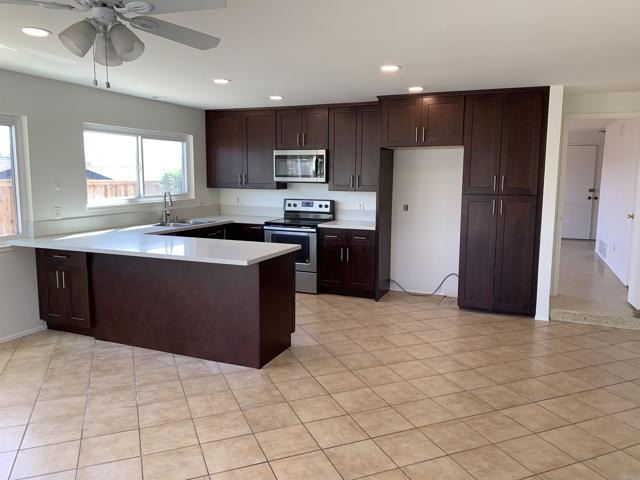 Image 13 of 55 For 17264 Libertad Street