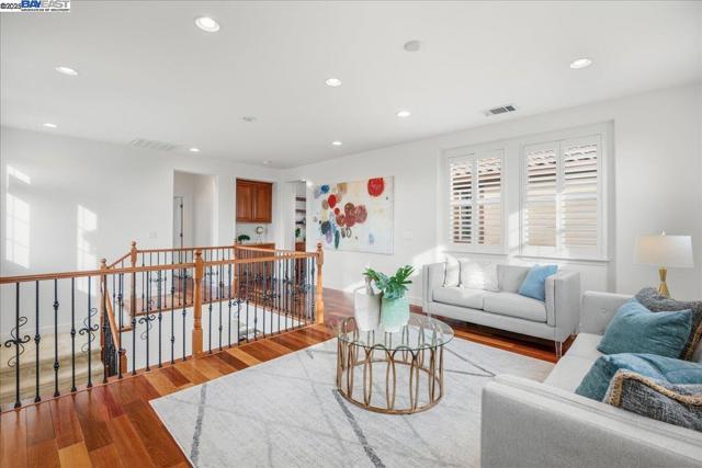 2396 Keats Ln, San Ramon CA: https://media.crmls.org/mediaz/c1f7506a-bdbb-43b9-9829-44453c3b0189.jpg