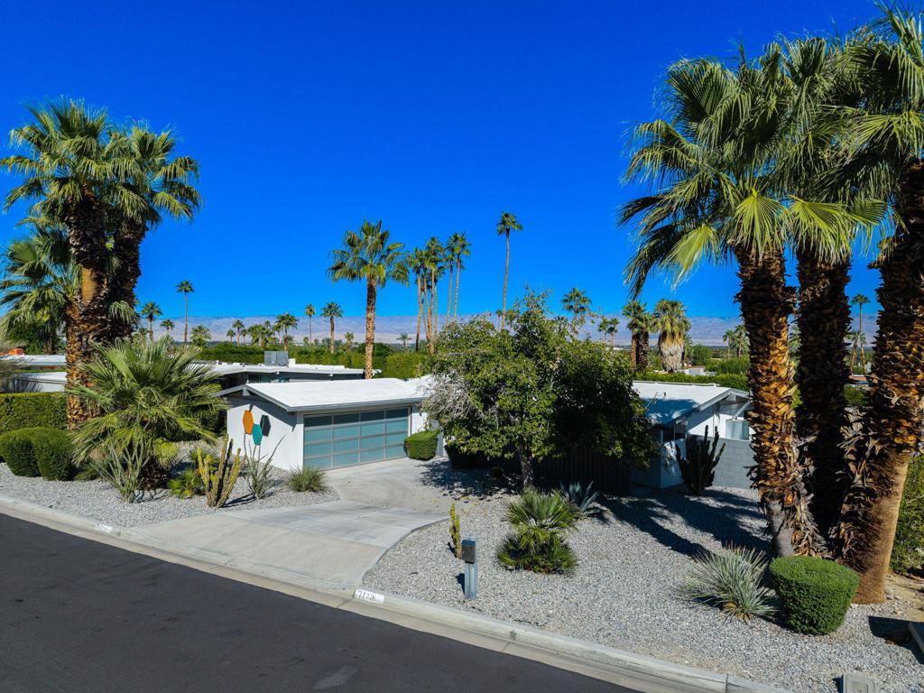 MLS #219138006DA image #5