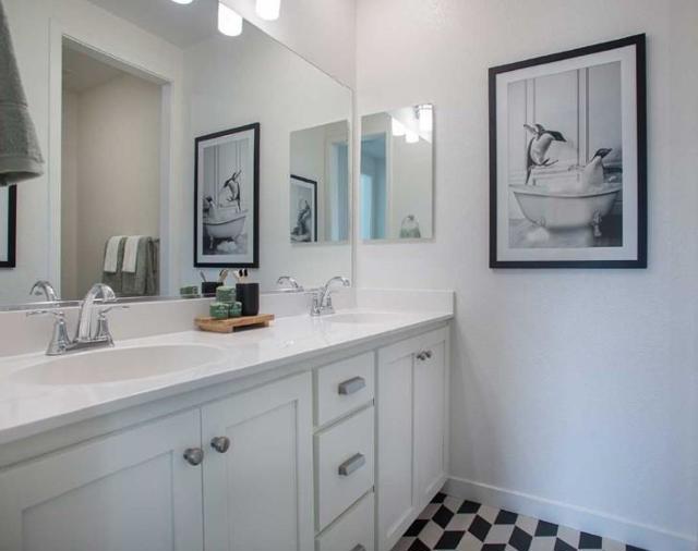 2429 Artisan Way, Fairfield CA: https://media.crmls.org/mediaz/c1f91280-bfca-40d6-8c62-a550efe16ce7.jpg