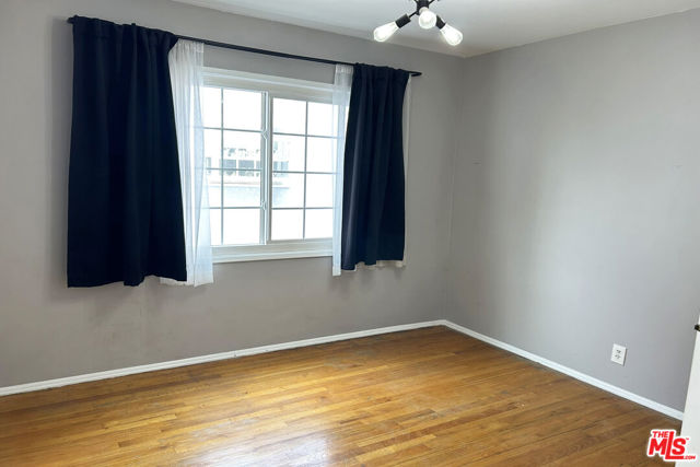 2513 Denmead Street, Lakewood CA: https://media.crmls.org/mediaz/c1f9c977-3887-4742-a293-e208063e7e8e.jpg