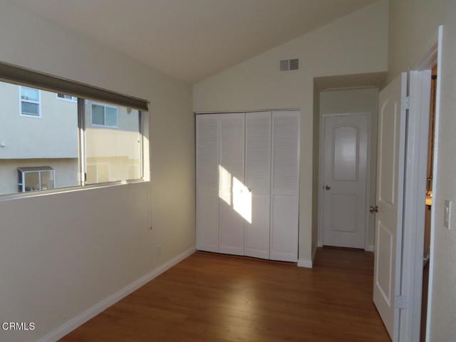808 Magnolia Avenue, Pasadena CA: https://media.crmls.org/mediaz/c1fac0eb-c363-4028-aa02-188fc86b1fed.jpg