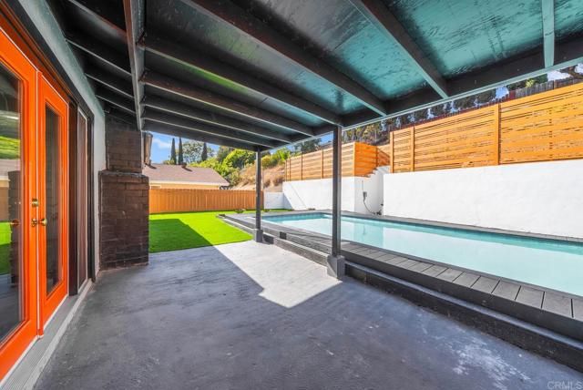 10410 Fairhill Drive, Spring Valley CA: https://media.crmls.org/mediaz/c1fc3d72-ba9f-4fad-9b05-94b1078ad08a.jpg