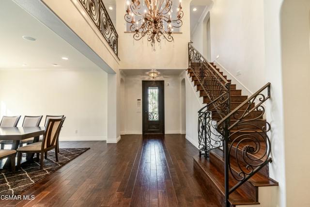 483 Via Merla, Newbury Park CA: https://media.crmls.org/mediaz/c1fcb57d-159c-42f6-b48b-372ef3cb6e1b.jpg