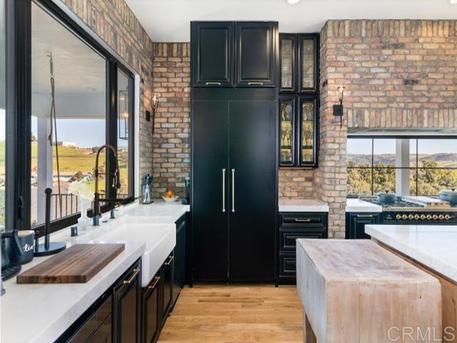 2255 Via Dulcea, Fallbrook CA: https://media.crmls.org/mediaz/c1fcdf24-4271-44a0-9458-b5c7063f7925.jpg