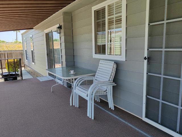 690 Persian Drive, Sunnyvale CA: https://media.crmls.org/mediaz/c1fd5142-6db4-498d-82d3-61e303c18aba.jpg