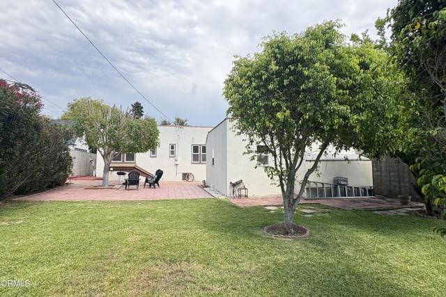 1255 N Dominion Avenue, Pasadena CA: https://media.crmls.org/mediaz/c1fd8a50-8f0f-4f26-ae1e-f7d923c0d97e.jpg