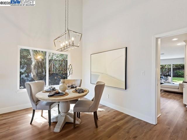 2752 Morgan Dr, San Ramon CA: https://media.crmls.org/mediaz/c1fde334-4b2e-42d9-bcf2-c7a4c924265b.jpg