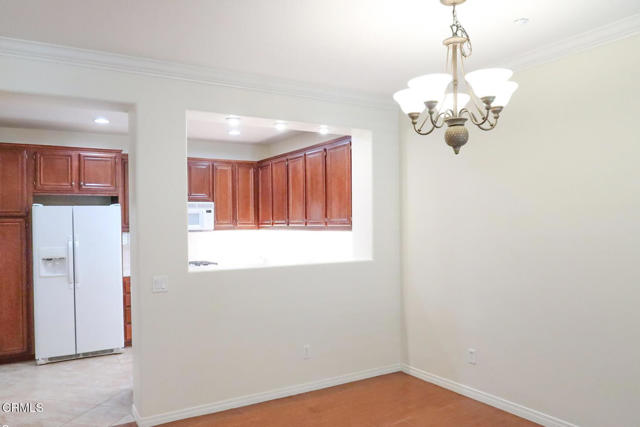 Detail Gallery Image 4 of 34 For 232 Lightwood St, Camarillo,  CA 93012 - 3 Beds | 3/1 Baths