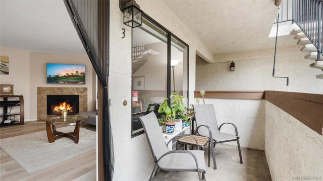 4415 38Th St, San Diego CA: https://media.crmls.org/mediaz/c2001dd7-36a8-4cae-870d-c3cbfe923a25.jpg