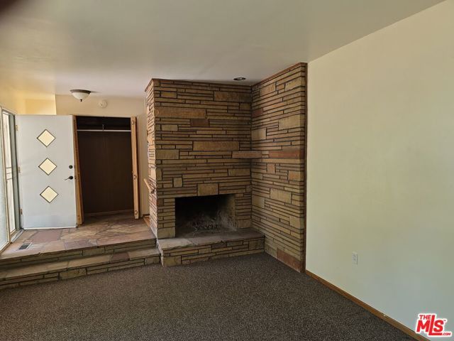 7229 Columbia Way, Lancaster CA: https://media.crmls.org/mediaz/c2014538-e09e-40cb-9b92-1ff271a4ceb5.jpg
