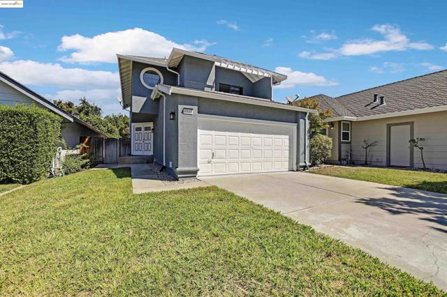 2863 El Capitan Dr, Pleasanton CA: https://media.crmls.org/mediaz/c201b2c1-1604-4ae2-b856-d25f4bb5677f.jpg