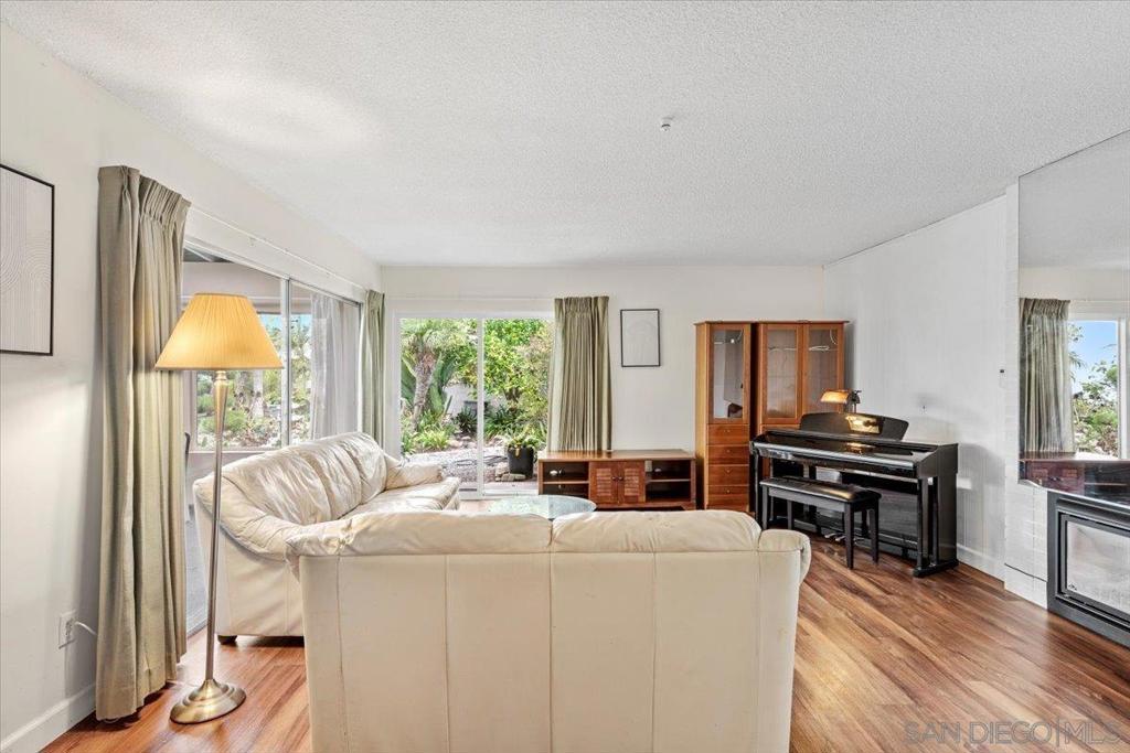 MLS #250041123SD image #17