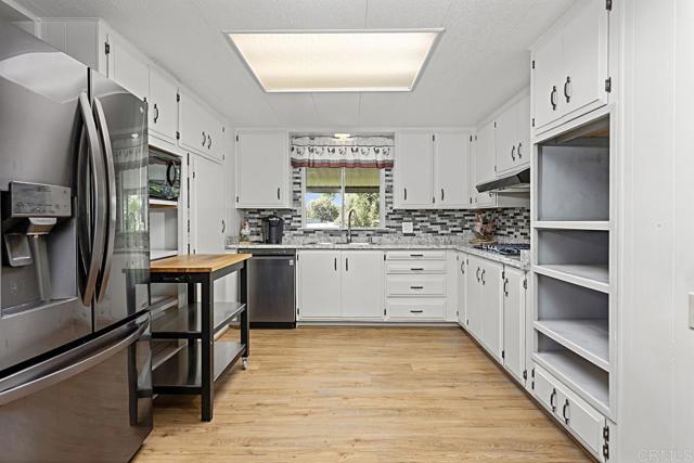 Detail Gallery Image 14 of 36 For 18218 Paradise Mountain Rd Spc 129 #SPACE 129,  Valley Center,  CA 92082 - 2 Beds | 2 Baths