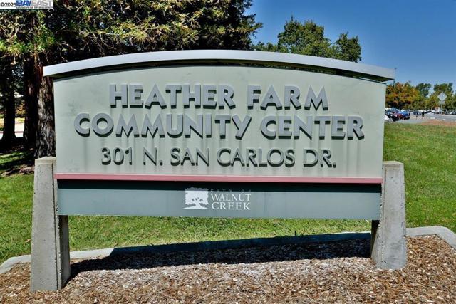 208 Siskiyou Ct, Walnut Creek CA: https://media.crmls.org/mediaz/c203194f-15b5-49ef-80c3-7f5eba762444.jpg