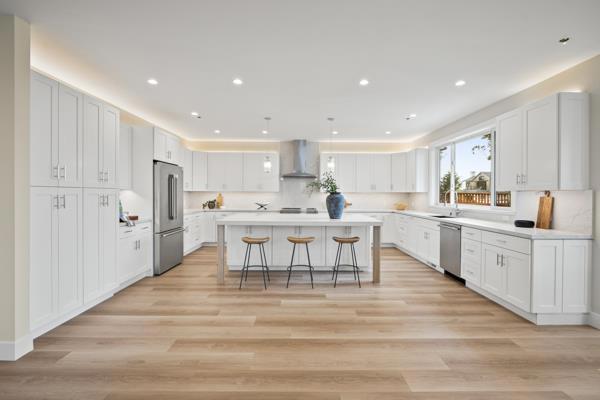 575 Seymour Street, Half Moon Bay CA: https://media.crmls.org/mediaz/c20374a5-dc7c-43c0-acc2-6b5312e4d431.jpg