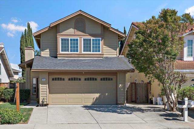 2914 Creek Point Drive, San Jose CA: https://media.crmls.org/mediaz/c2046e7e-6f02-48af-8661-132be998c329.jpg