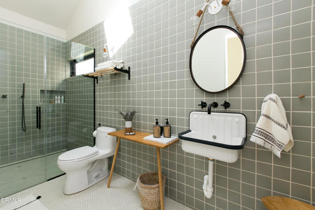 Detail Gallery Image 28 of 60 For 11100 Sulphur Mountain Rd, Ojai,  CA 93023 - 5 Beds | 4/1 Baths