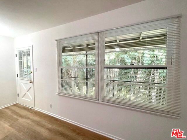 1453 S Westgate Avenue, Los Angeles CA: https://media.crmls.org/mediaz/c206af7c-857e-4702-8ab7-144cff5431bd.jpg