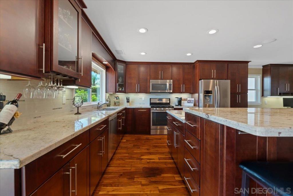 12578 Lomica Dr - photo 11