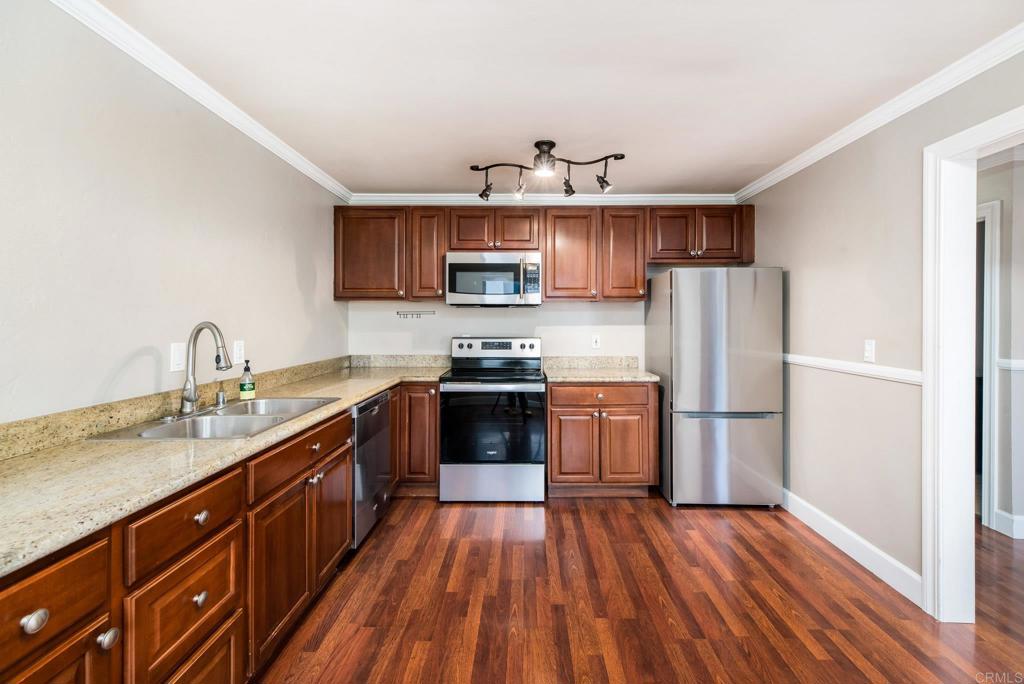 3215 Midway - photo 16