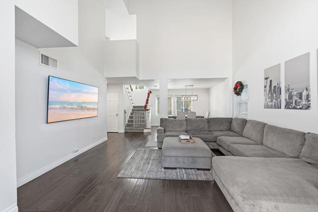 Detail Gallery Image 5 of 42 For 25252 Misty Ridg, Mission Viejo,  CA 92692 - 4 Beds | 2/1 Baths