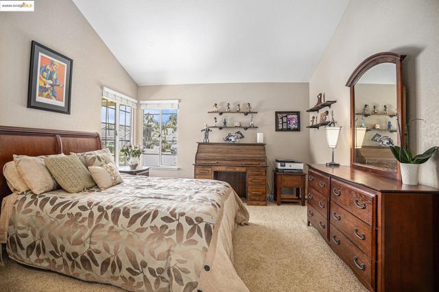 2167 Saint Andrews Ct, Discovery Bay CA: https://media.crmls.org/mediaz/c20d0a2b-cb0b-410d-a65c-3818b7a85085.jpg