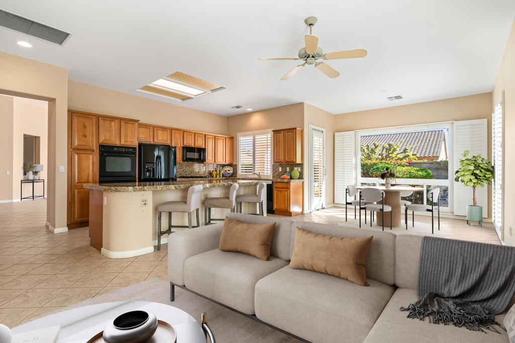 MLS #219137948PS image #9