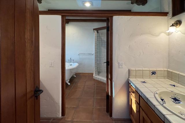 Detail Gallery Image 35 of 63 For 5443 Calzada Del Bosque, Rancho Santa Fe,  CA 92067 - 4 Beds | 3/1 Baths