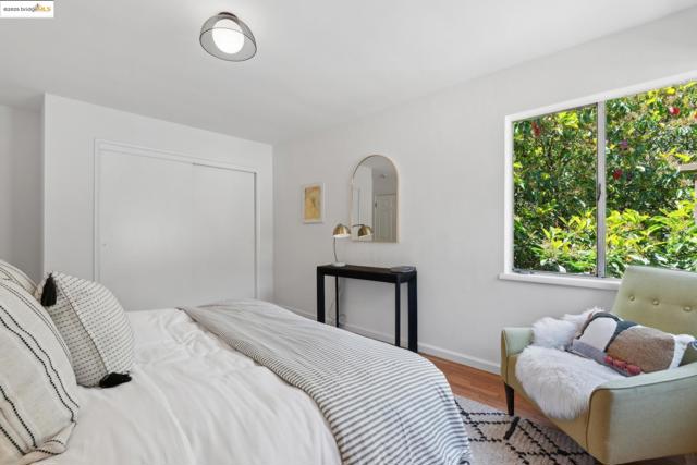 1310 Grizzly Peak Blvd, Berkeley CA: https://media.crmls.org/mediaz/c20e7115-a999-4cbe-aaba-6b43c772583b.jpg