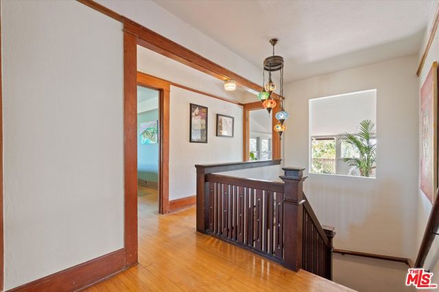 1654 5th Avenue, Los Angeles CA: https://media.crmls.org/mediaz/c20f47e1-4342-4ad4-94fb-0299d5906a48.jpg