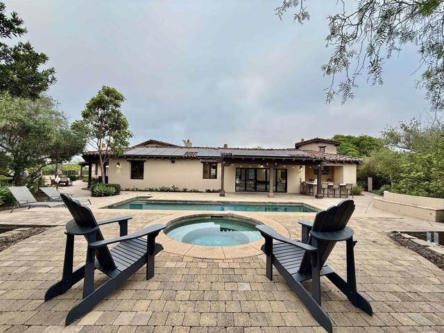 14911 Encendido, San Diego CA: https://media.crmls.org/mediaz/c20f9c10-40ad-4e3a-814c-da47a8586d3e.jpg