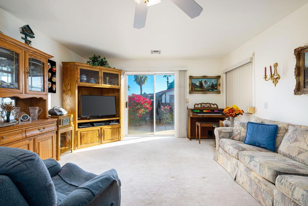 MLS #219138555DA image #8