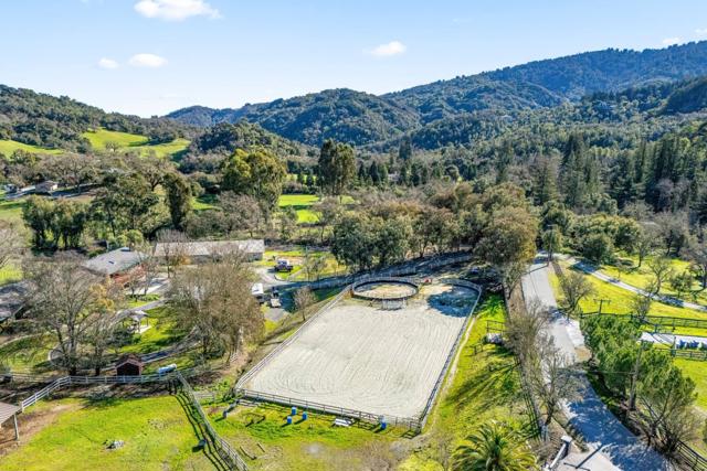6915 Redwood Retreat Road, Gilroy CA: https://media.crmls.org/mediaz/c214002f-e701-49b6-93fe-1a7a73031efa.jpg