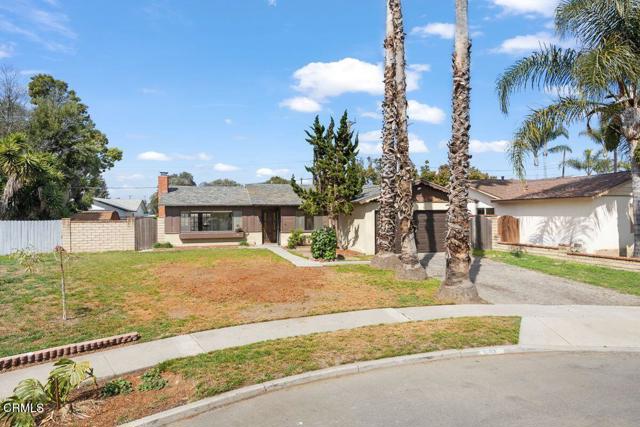 445 Mara Avenue, Ventura CA: https://media.crmls.org/mediaz/c2146828-629e-4d62-9072-4ef2222e1236.jpg
